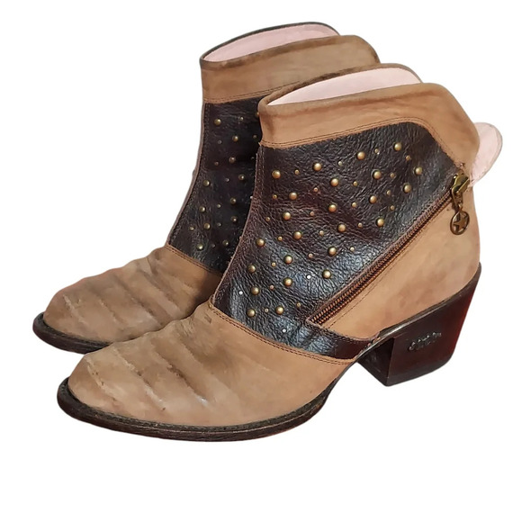 Miss Macie Piper Brown Tan Ribbed Leather Studded Dual Zip Cowgirl Boots - Picture 1 of 15